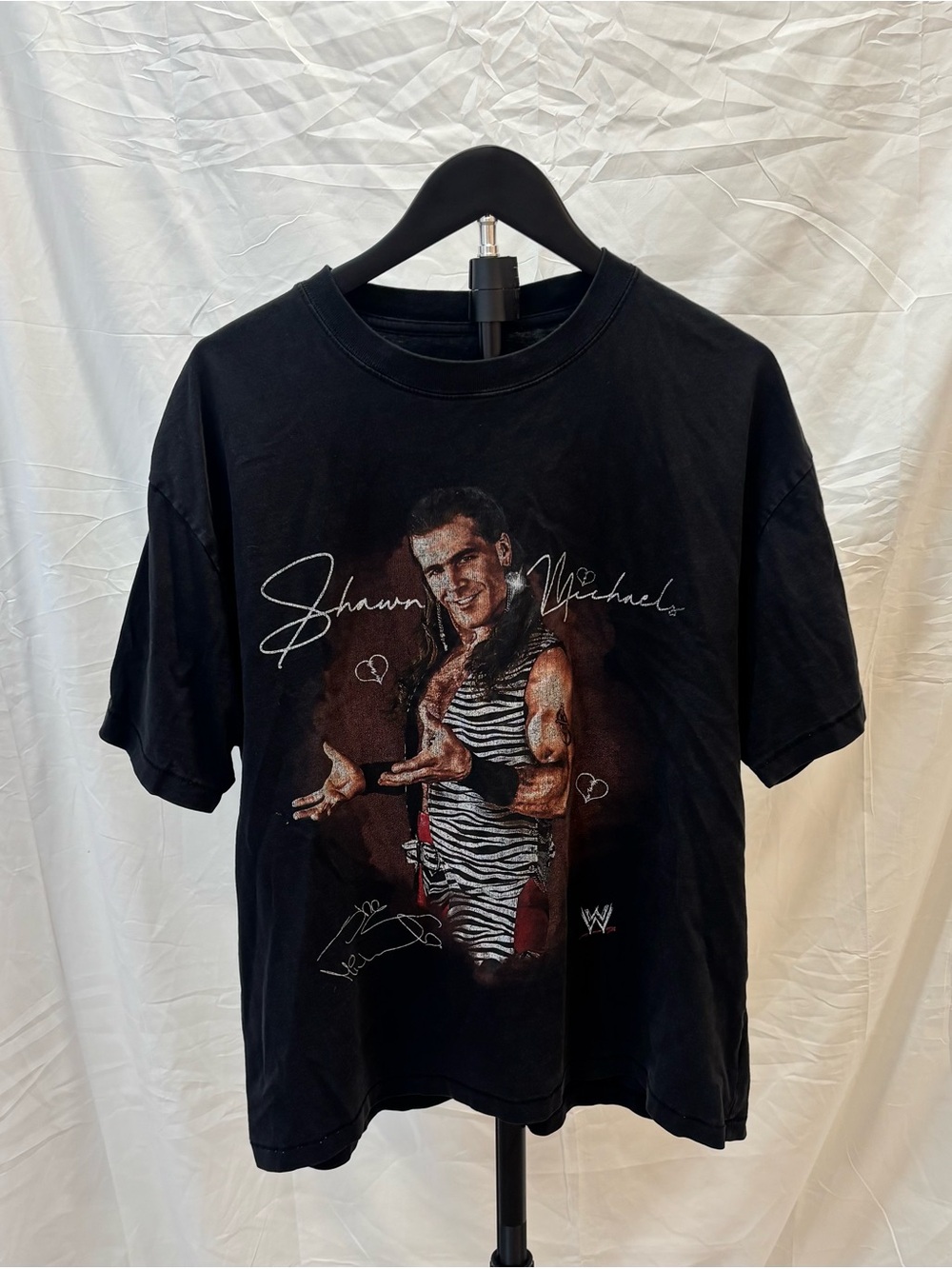 WWE Shawn Michaels HBK Heartbreak Kid Graphic T-Shirt Size Medium